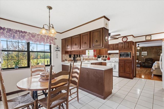 487 Hackworth Road, Whitwell, TN 37397