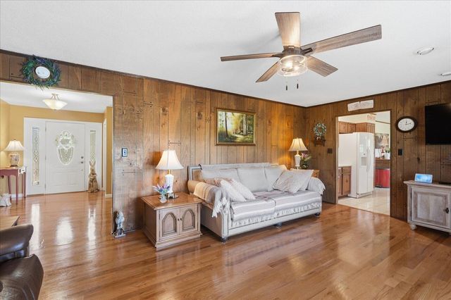 487 Hackworth Road, Whitwell, TN 37397