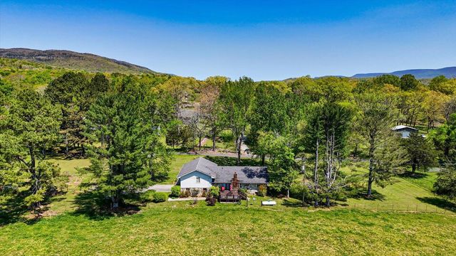 487 Hackworth Road, Whitwell, TN 37397