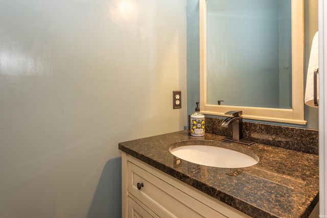 5365 W Cobblestone Street, Bloomington, IN 47403