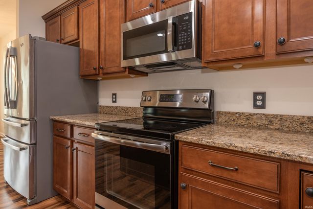 5365 W Cobblestone Street, Bloomington, IN 47403