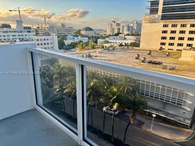 100 Lincoln Rd 823, Miami Beach, FL 33139