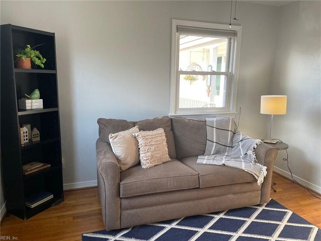 886 Lacon DR, Newport News, VA 23608