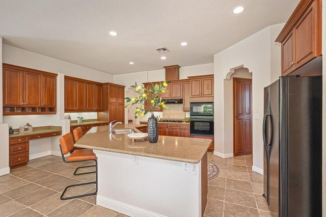 516 Montecito Ct, El Dorado Hills, CA 95762