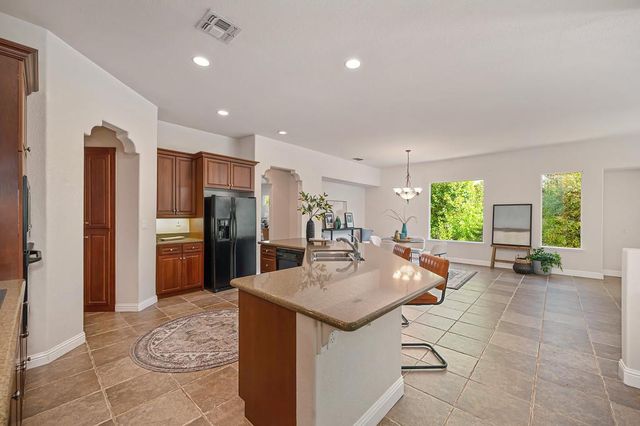516 Montecito Ct, El Dorado Hills, CA 95762