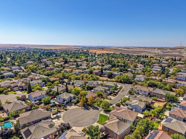516 Montecito Ct, El Dorado Hills, CA 95762