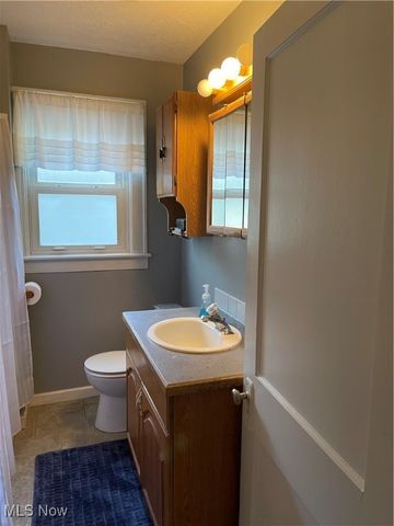 1230 Herberich Avenue, Akron, OH 44301