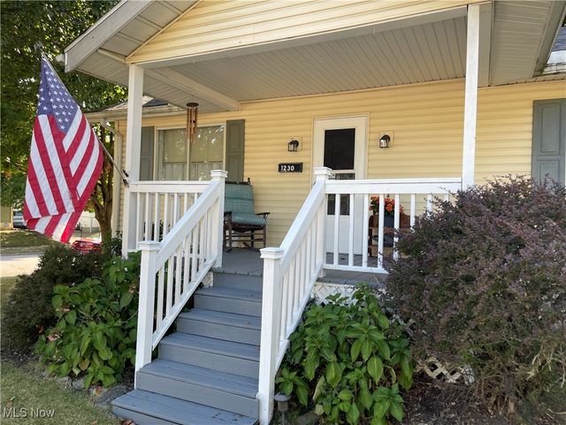 1230 Herberich Avenue, Akron, OH 44301