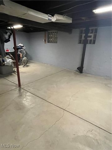 1230 Herberich Avenue, Akron, OH 44301