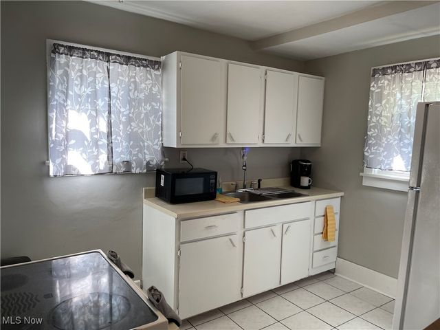 1230 Herberich Avenue, Akron, OH 44301