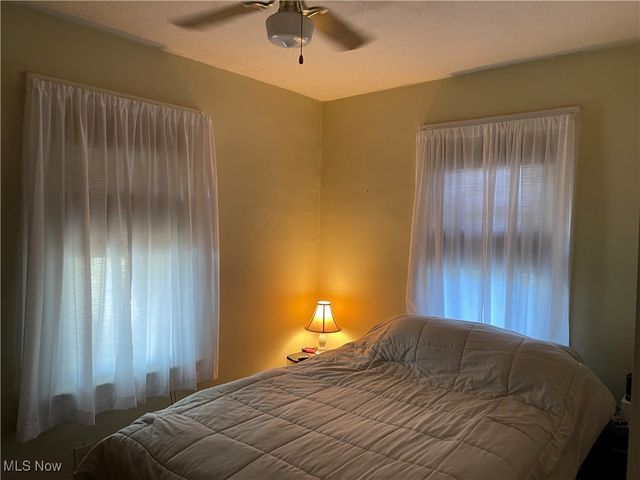 1230 Herberich Avenue, Akron, OH 44301