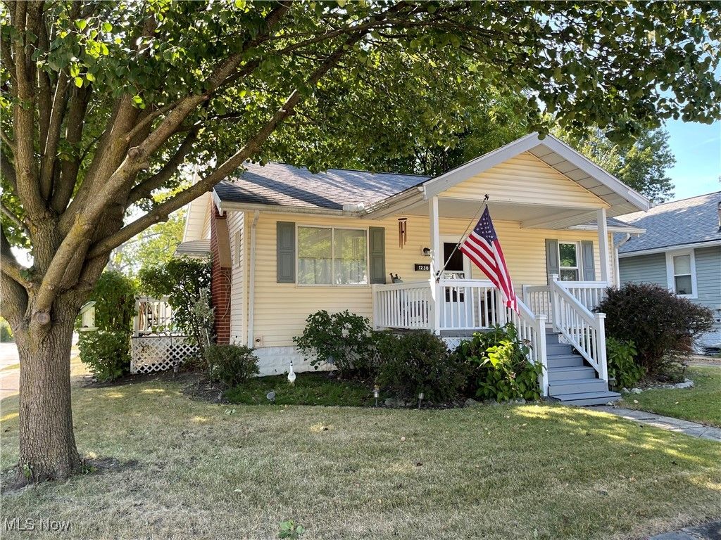 1230 Herberich Avenue, Akron, OH 44301