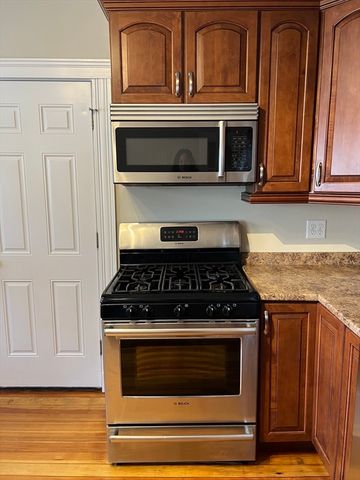 331 Atlantic St 2, Quincy, MA 02171