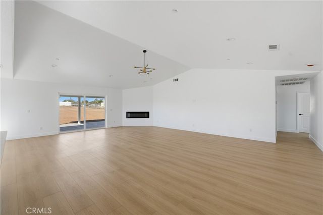 11412 Calcite Street, Hesperia, CA 92345
