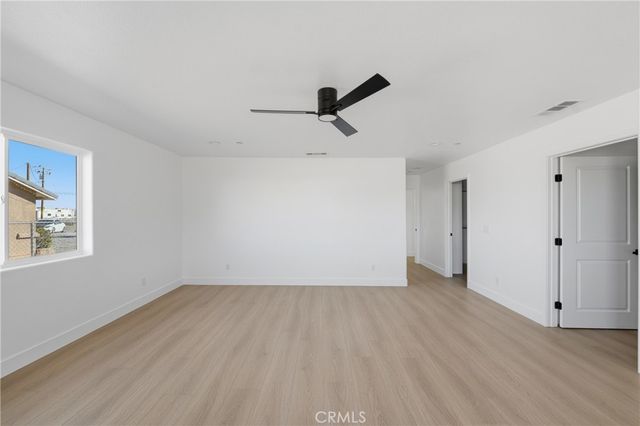 11412 Calcite Street, Hesperia, CA 92345