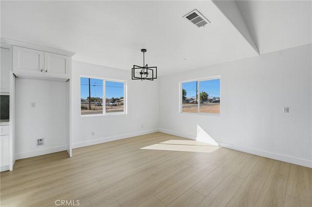11412 Calcite Street, Hesperia, CA 92345