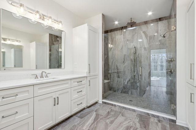 39W909 N Hathaway Lane, Geneva, IL 60134