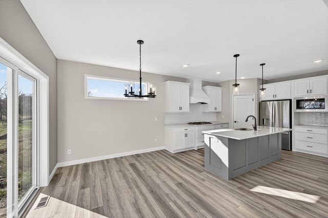 4617 89th Street NE, Monticello, MN 55362