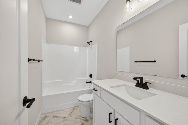 4617 89th Street NE, Monticello, MN 55362