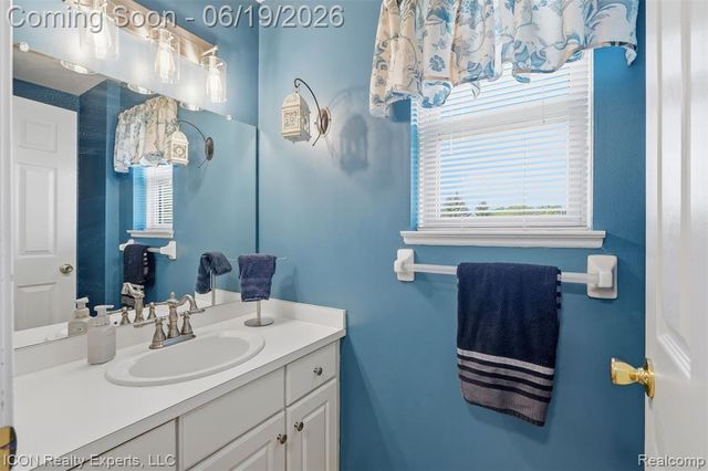 2100 Ore Creek Lane, Brighton, MI 48114