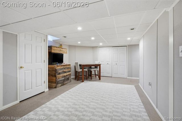 2100 Ore Creek Lane, Brighton, MI 48114