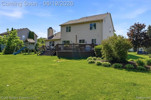 2100 Ore Creek Lane, Brighton, MI 48114