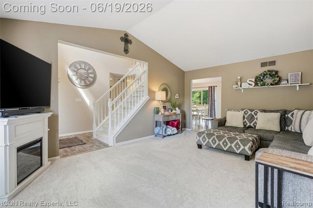 2100 Ore Creek Lane, Brighton, MI 48114
