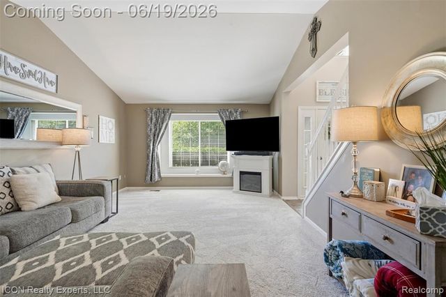 2100 Ore Creek Lane, Brighton, MI 48114