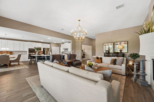 15114 Arenosa Avenue, Mont Belvieu, TX 77523