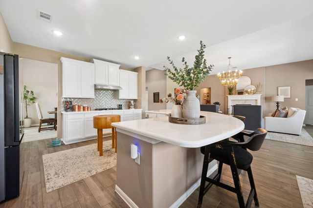 15114 Arenosa Avenue, Mont Belvieu, TX 77523