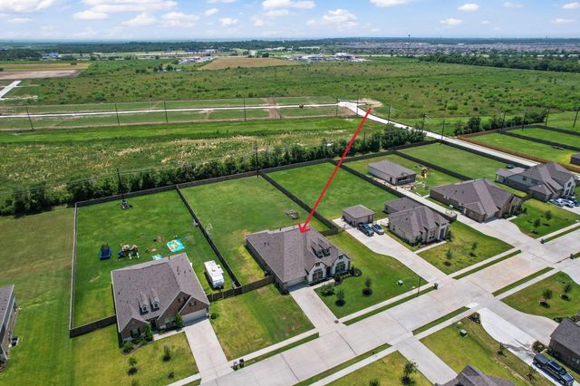 15114 Arenosa Avenue, Mont Belvieu, TX 77523