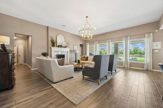 15114 Arenosa Avenue, Mont Belvieu, TX 77523