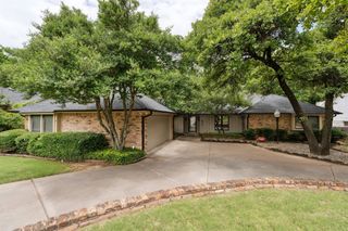 611 Sunny Brook Drive, Edmond, OK 73034