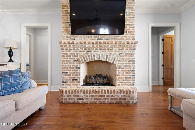 213 S Woodcreek Road, Madison, MS 39110