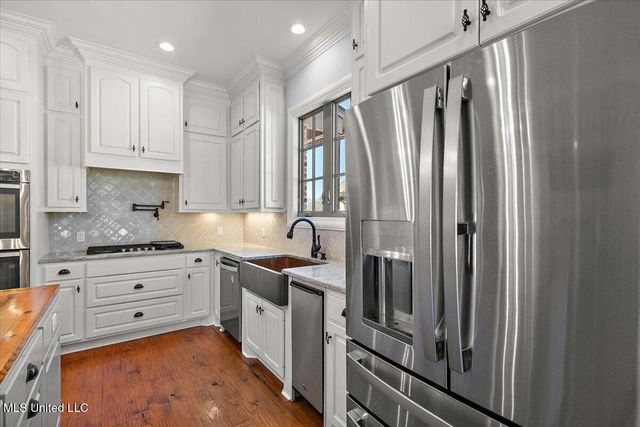 213 S Woodcreek Road, Madison, MS 39110