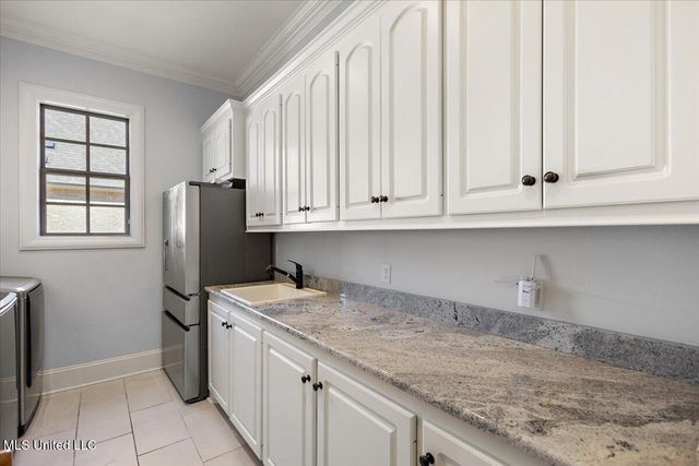 213 S Woodcreek Road, Madison, MS 39110