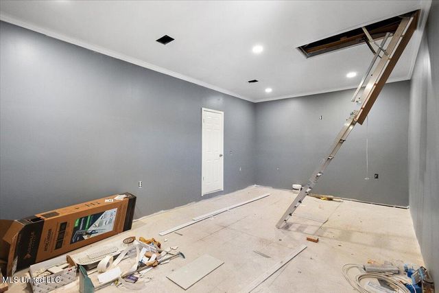 213 S Woodcreek Road, Madison, MS 39110