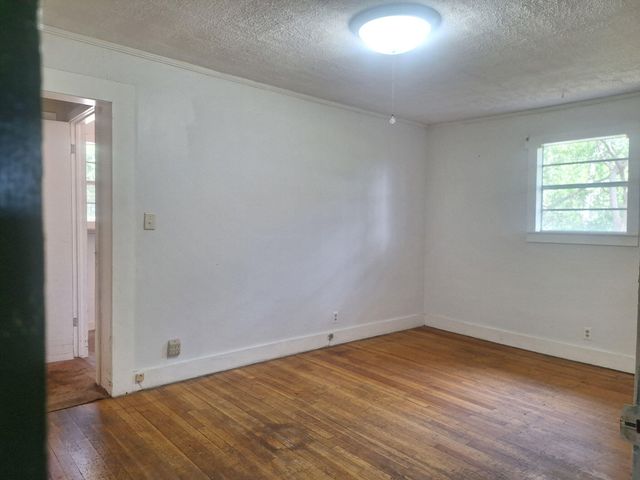 716 Eatonville Rd., Hattiesburg, MS 39401