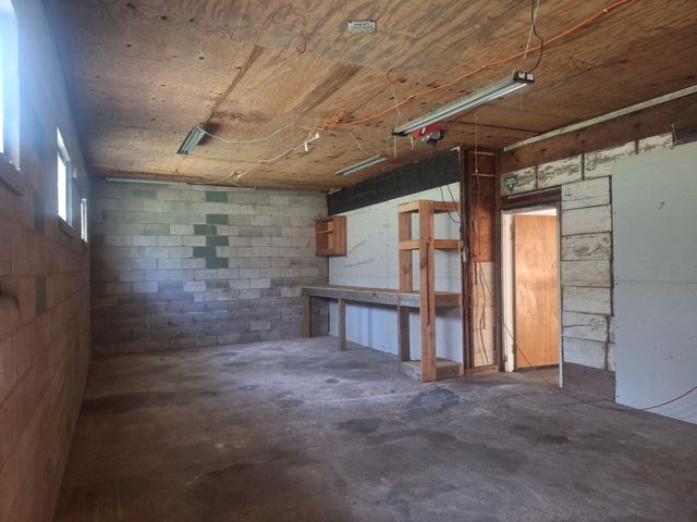 716 Eatonville Rd., Hattiesburg, MS 39401