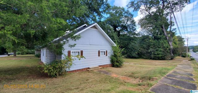 400 E 3RD STREET, Sylacauga, AL 35150