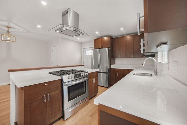 50 Main Street 50, Quincy, MA 02169