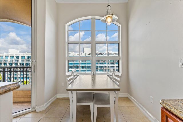 3001 NE 185th Street 707, Aventura, FL 33180