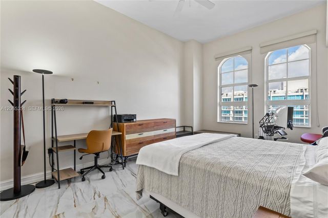 3001 NE 185th Street 707, Aventura, FL 33180