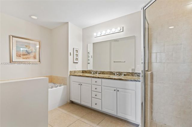 3001 NE 185th Street 707, Aventura, FL 33180