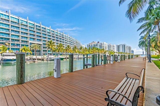 3001 NE 185th Street 707, Aventura, FL 33180