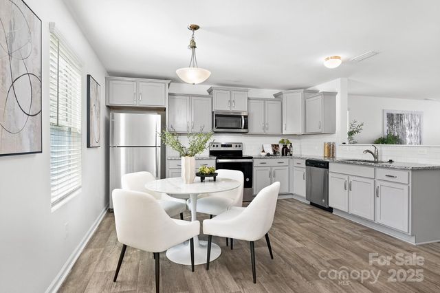 103 Galley Lane I206, Statesville, NC 28677