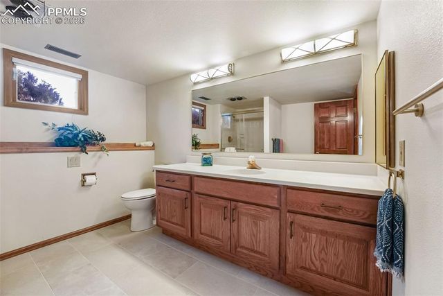 3190 Cathedral Spires Drive, Colorado Springs, CO 80904