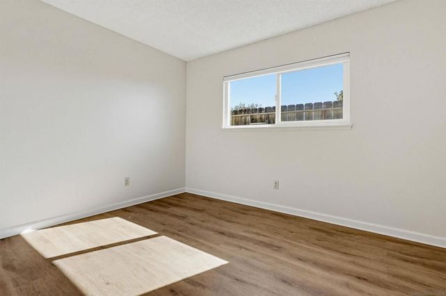 7422 Conestoga Way, San Diego, CA 92120