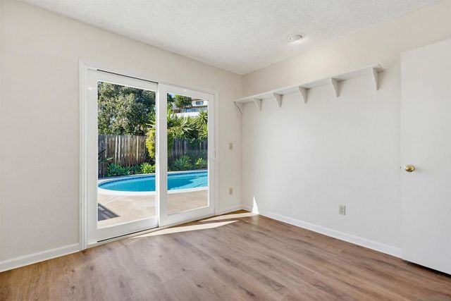 7422 Conestoga Way, San Diego, CA 92120