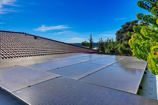 7422 Conestoga Way, San Diego, CA 92120